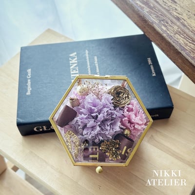 恆久之愛・永生康乃馨金屬禮盒3