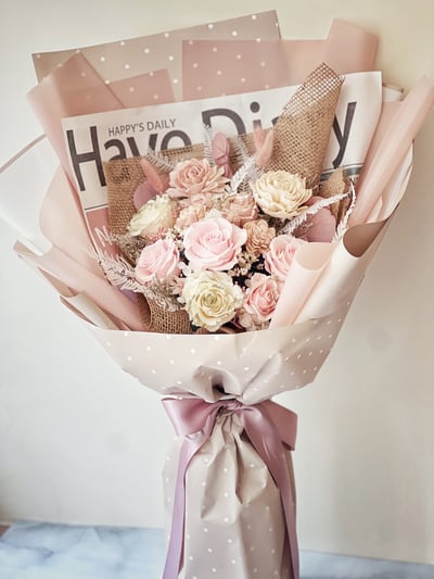 粉紅佳人永生玫瑰花束1