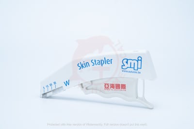 Skin Stapler for animal1