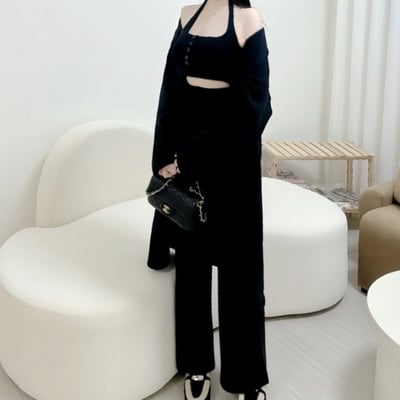 厚磅針織排釦掛脖背心+喇叭褲+長版針織外套套裝｜三色7