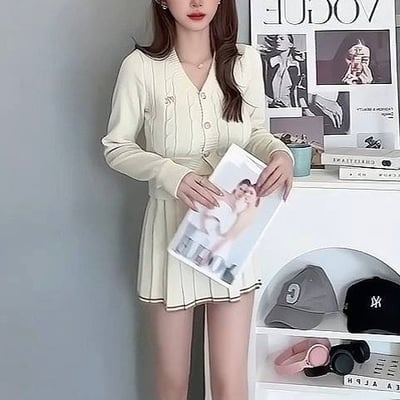 針織鈕釦外套+百摺短裙套裝｜三色3