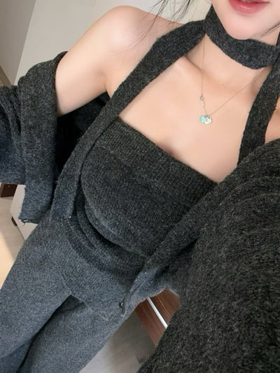 繞脖不規則抓皺平口+外罩+寬褲針織套裝｜三色13