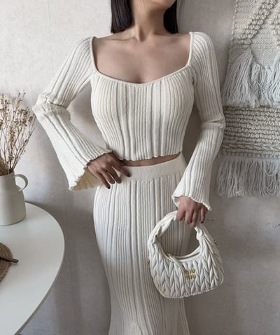 厚磅針織桃心領長袖＋魚尾長裙套裝｜四色2