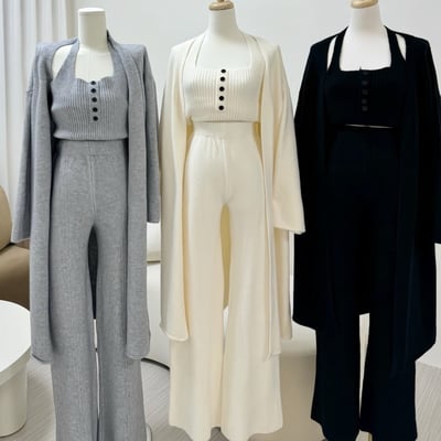 厚磅針織排釦掛脖背心+喇叭褲+長版針織外套套裝｜三色2