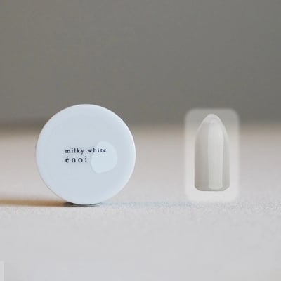 enoi｜彩色凝膠milky white 3g2