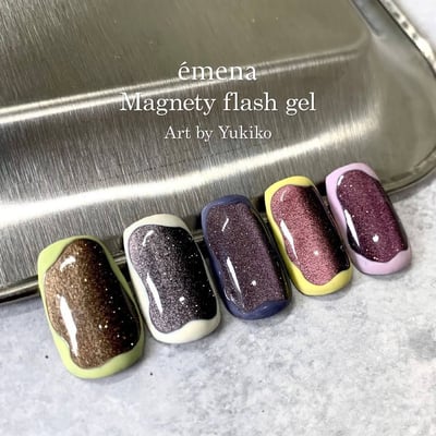 Emena｜亮粉貓眼膠（1300-1304）8g2