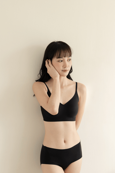 O'SOME｜百搭V領背扣裸感內衣9