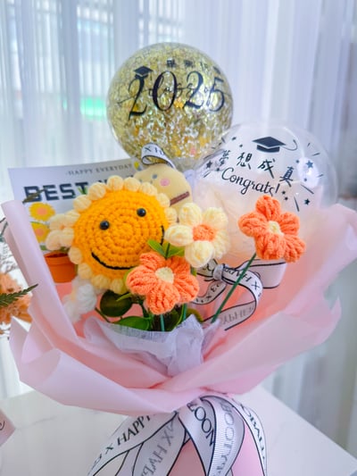 《可客製專屬名字》畢業手作針織花氣球 - 花束造型5