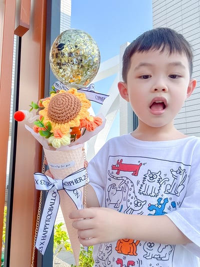 《可客製專屬名字》畢業手作針織花氣球 - 甜筒造型1