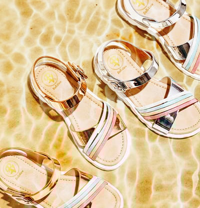 BellaVara 繽紛金屬彩虹涼鞋-銀2