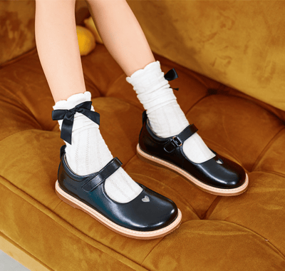 BellaVara英倫風全真皮款愛心簡約公主皮鞋-尊爵黑6