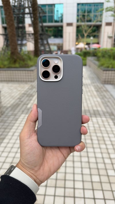 V.Jun PU Magsafe Case ( 微俊-PU 磁吸殼）16 Pro/16 Pro Max10