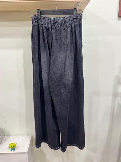 立體口袋刷破牛仔褲5