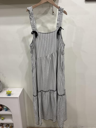 肩抽繩直紋背心洋3