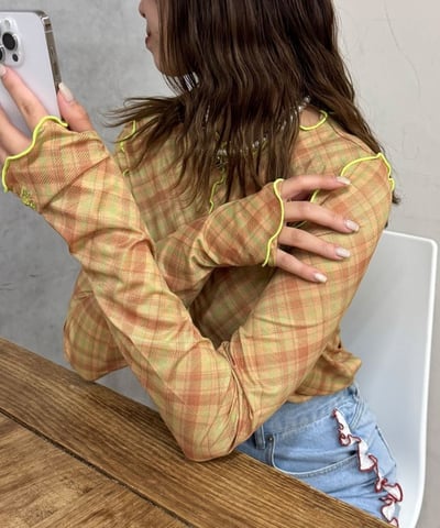 螢光黃木耳格紋上衣2