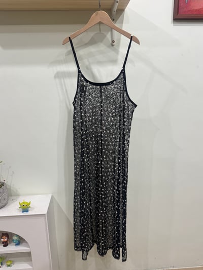 緹花蕾絲鏤空背心洋裝3