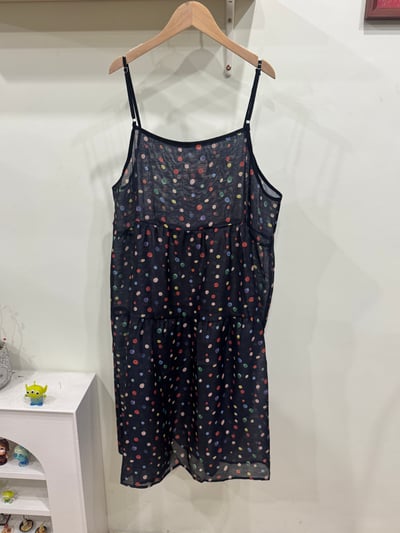 彩色點點吊帶洋4