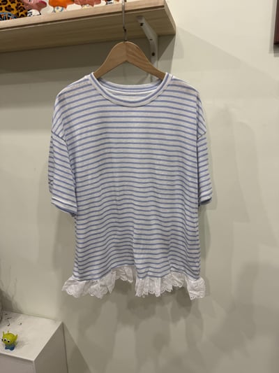 條紋花邊上衣2