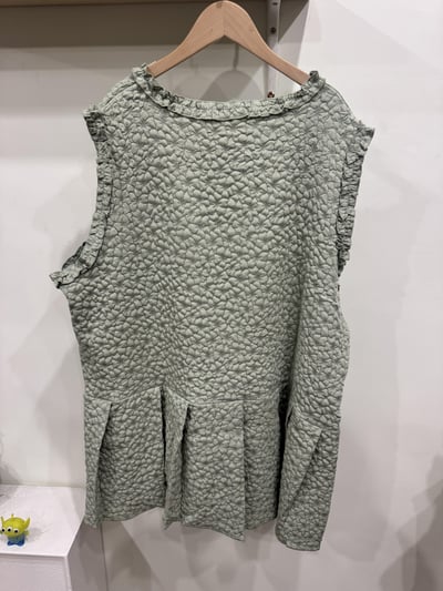 立體花背心洋5