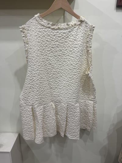立體花背心洋3