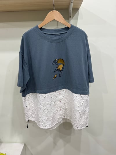 下拼繡布貓貓刺繡上衣8