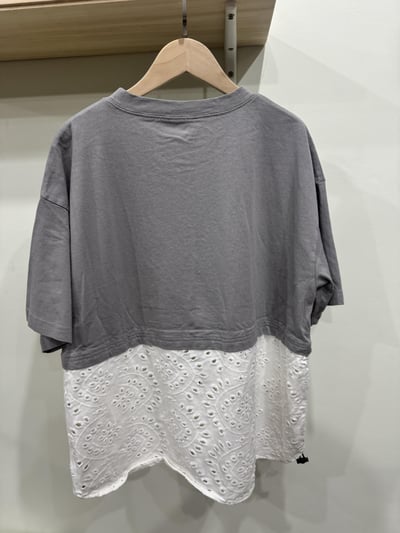 下拼繡布貓貓刺繡上衣3