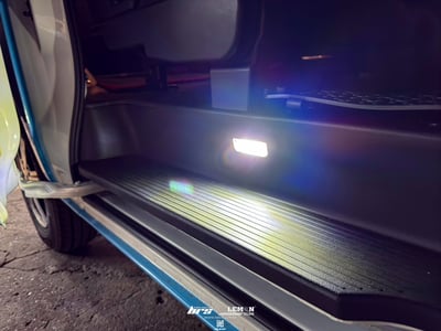 PE-TO-001 Town Ace 中門踏板3