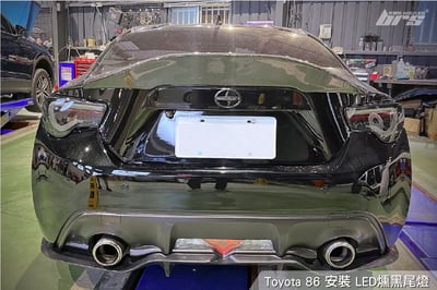 TA-TO-002 Toyota 86 LED尾燈(燻黑款)2