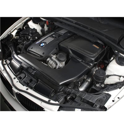 免運 免工資 ARMABM8235-A E8x 135i 碳纖維進氣系統4