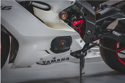 免運 免工資 ARMAYA-R06-LR R6 碳纖維引擎護蓋3