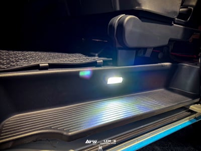 PE-TO-001 Town Ace 中門踏板2