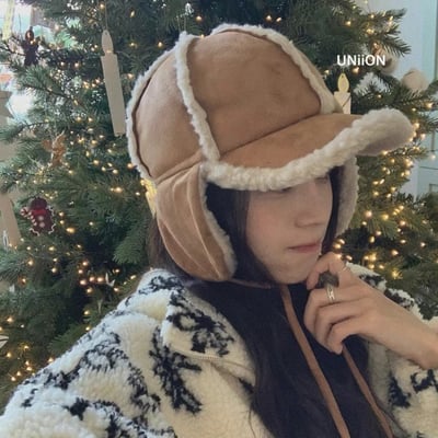 正韓UNI羊羔毛鴨舌飛行帽1