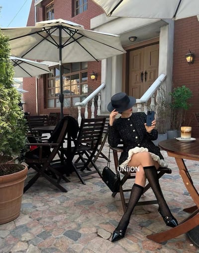 韓國 UNI 春夏透氣直紋長統襪子2