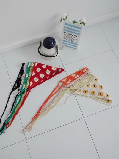 韓國UNI繽紛初春小花手繡綁繩頭巾4