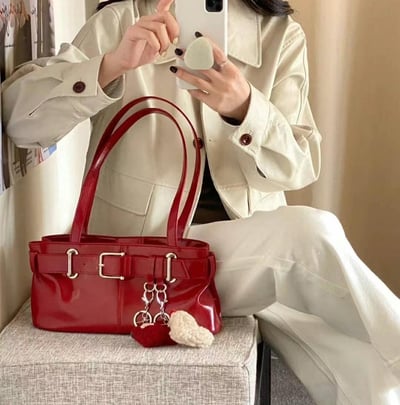 韓國TRO 高級感皮帶扣機車肩背包5