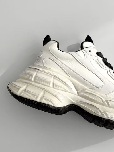 韓國 NAA 人氣六公分髒髒真皮老爹休閒女鞋9