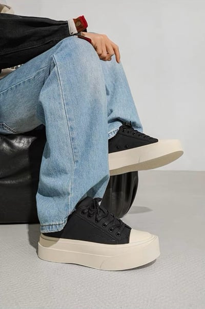 韓國 VBIN 四公分啞光厚底板鞋4