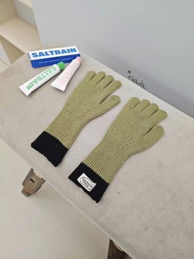 正韓糖果拼色標籤手套(現貨)11