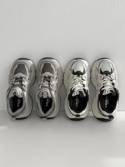 韓國 NAA 真皮黑斑園運動休閒老爹女鞋2