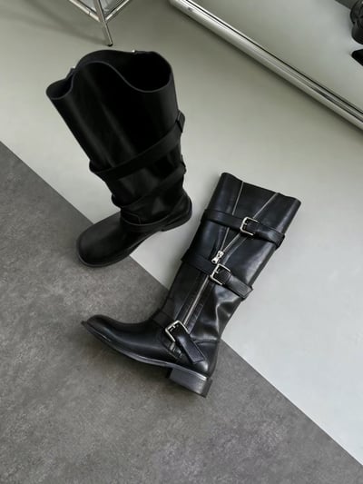 韓國PLA皮帶扣環開鏈低跟長靴1