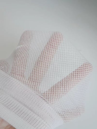 韓國 UNI 馬蹄素色透氣長統襪9