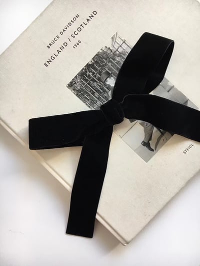 韓國髮飾NYU 浪漫法式慵懶短絲絨垂墜髮夾8