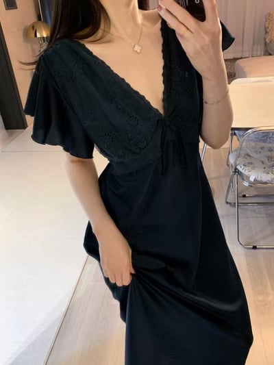 韓國 LUNA 法式類雪紡深V洋裝睡衣3