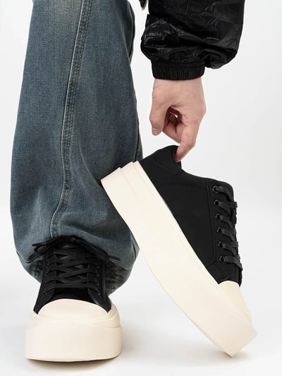 韓國 VBIN 四公分啞光厚底板鞋12