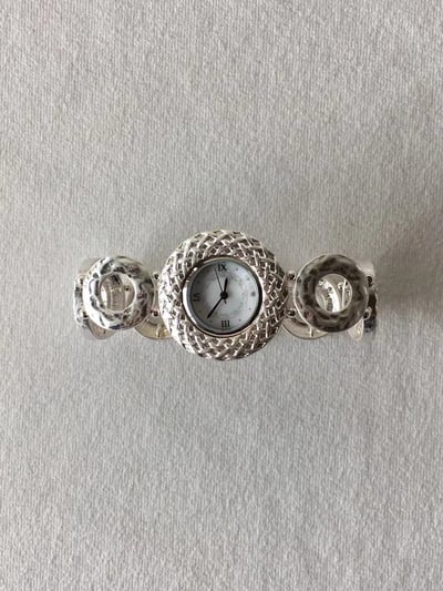 韓國NYU 法式古典岩溶繡球造型手錶3