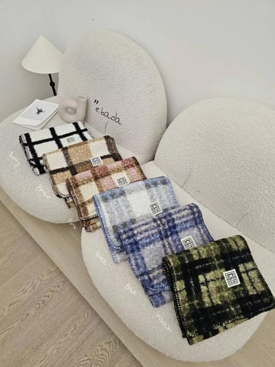 正韓EBA泰迪絨毛格紋圍巾6