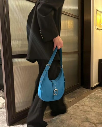 韓國TRO 大容量馬鞍腋下包1