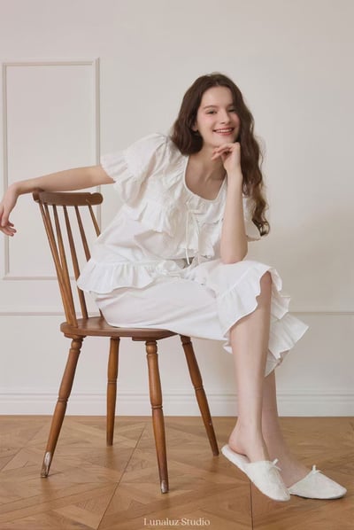 韓國 LUNA 歐式典雅荷葉兩件式短褲套裝睡衣2