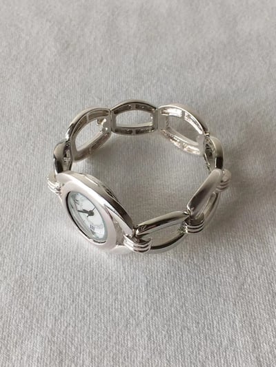 韓國NYU 法式古典迴廊時銬手錶3