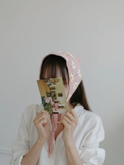 韓國UNI繽紛初春小花手繡綁繩頭巾2